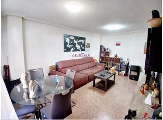 Piso en Calle de juan de juanes 6. Vivienda luminosa y cómoda en avenida de novelda Piso en Calle de juan de juanes 6. Vivienda luminosa y cómoda en avenida de novelda