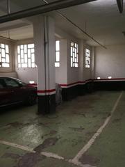 Parking coche en San Miguel. Se vende parcela de garaje doble con una altura de 2.20. Parking coche en San Miguel. Se vende parcela de garaje doble con una altura de 2.20.