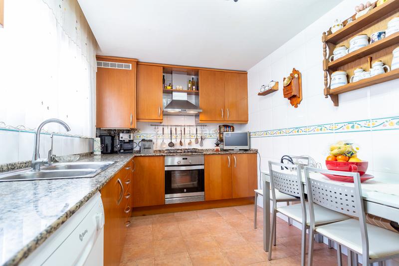 Foto 827973cd-5af3-4b74-a930-fd2c348ce1e8. Xalet a carrer moscú 59 a Els Ametllers Cambrils Foto 827973cd-5af3-4b74-a930-fd2c348ce1e8. Xalet a carrer moscú 59 a Els Ametllers Cambrils