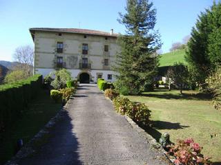 Edifici a Mallabia. Casa/palacio, del sigo xviii, en venta en mallabia, precio oport Edifici a Mallabia. Casa/palacio, del sigo xviii, en venta en mallabia, precio oport