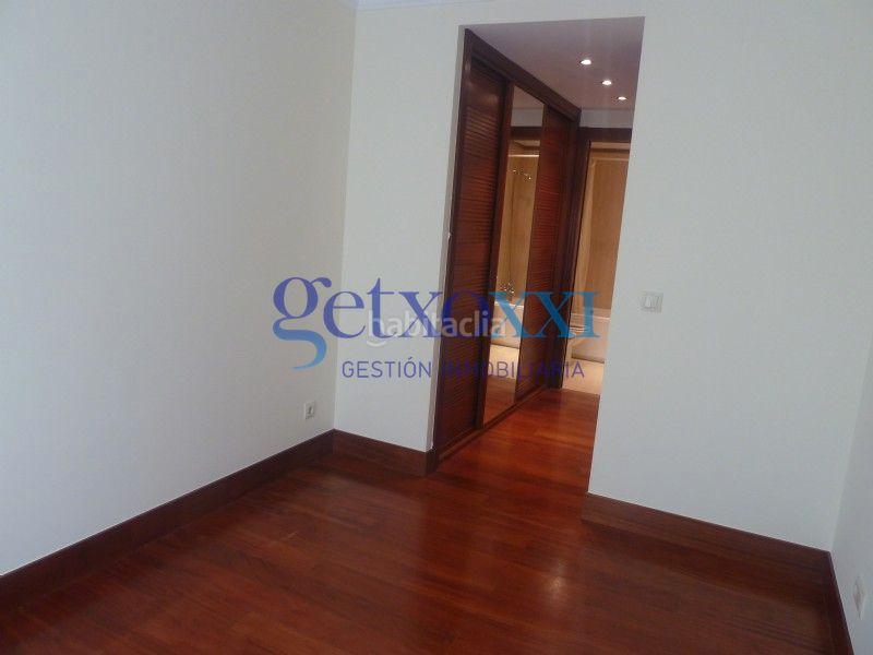 Foto eaa5303f-74c3-49c4-a87b-8934b750a221. Rent flat with heating parking in Las Arenas Getxo Foto eaa5303f-74c3-49c4-a87b-8934b750a221. Rent flat with heating parking in Las Arenas Getxo