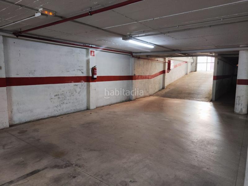 Foto c68d6184-f3e1-4bf7-8004-250ce9fa6765. Aparcament cotxe a Llagostera Foto c68d6184-f3e1-4bf7-8004-250ce9fa6765. Aparcament cotxe a Llagostera