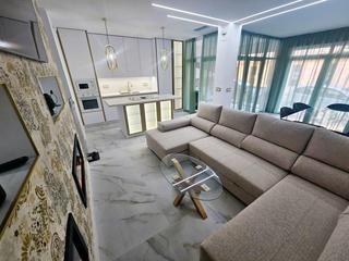 Rez-de-chaussée  Calle ausias march. Precioso piso para estrenar en zona centro playa de 3 dormitorio Rez-de-chaussée  Calle ausias march. Precioso piso para estrenar en zona centro playa de 3 dormitorio