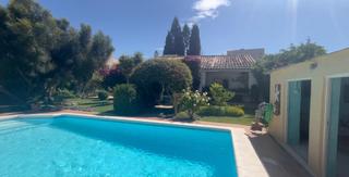 Haus in Valle Romano Golf. Chalet con encanto andaluz, gran piscina y jardín privado en la Haus in Valle Romano Golf. Chalet con encanto andaluz, gran piscina y jardín privado en la