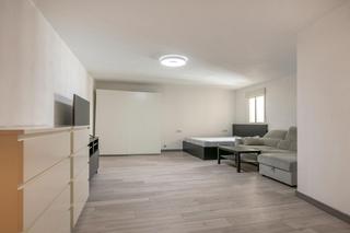 Appartement  Raval. Piso reformado con ascensor en rambla del raval Appartement  Raval. Piso reformado con ascensor en rambla del raval