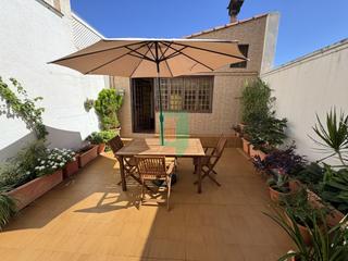 Etagenwohnung Carrer de la mercè. Piso en el centro de badalona con terraza soleada Etagenwohnung Carrer de la mercè. Piso en el centro de badalona con terraza soleada
