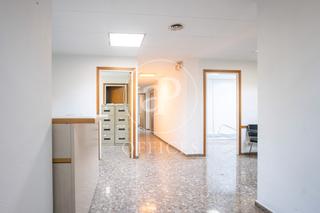 Location Bureau C/ de valència. Oficina en alquiler en calle valencia Location Bureau C/ de valència. Oficina en alquiler en calle valencia