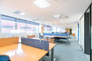 Rent Office space Carrer d'en plom. Oficina en alquiler implantada en la fira Rent Office space Carrer d'en plom. Oficina en alquiler implantada en la fira