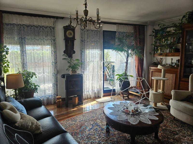 Foto f2a10c62-9768-484f-8593-e330b4540b64. Pis amb calefacció a Jaizubia - Urdanibia - Puiana Irun Foto f2a10c62-9768-484f-8593-e330b4540b64. Pis amb calefacció a Jaizubia - Urdanibia - Puiana Irun