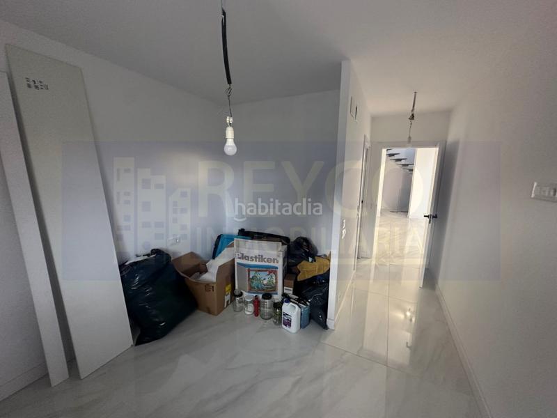 Foto 2cb3ec71-f8cd-43b9-8b10-28e596821cd8. Casa chalet independiente con piscina en zona los manzanos en Lardero Foto 2cb3ec71-f8cd-43b9-8b10-28e596821cd8. Casa chalet independiente con piscina en zona los manzanos en Lardero