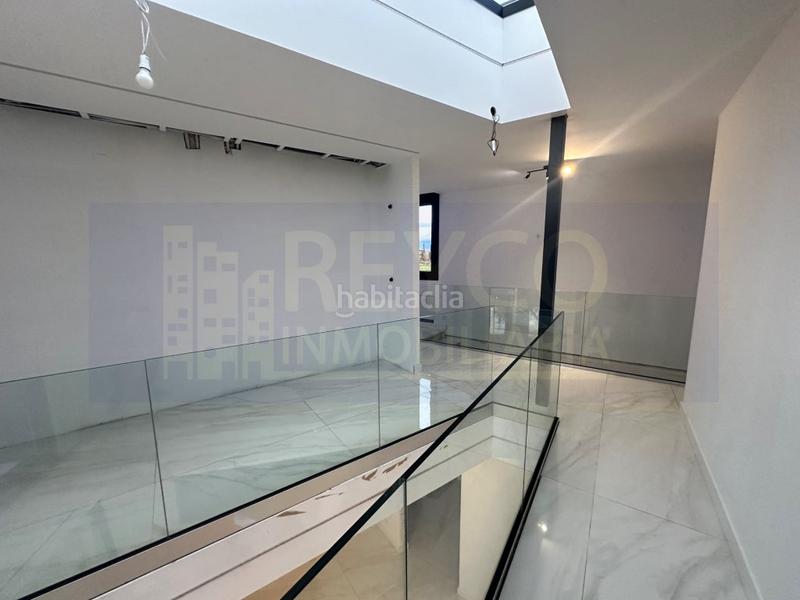 Foto 42990923-8357-4df8-bdad-e093d456944c. Casa chalet independiente con piscina en zona los manzanos en Lardero Foto 42990923-8357-4df8-bdad-e093d456944c. Casa chalet independiente con piscina en zona los manzanos en Lardero