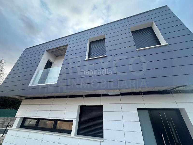 Foto 9b153580-df3b-4306-b26b-c939eec60090. Casa chalet independiente con piscina en zona los manzanos en Lardero Foto 9b153580-df3b-4306-b26b-c939eec60090. Casa chalet independiente con piscina en zona los manzanos en Lardero