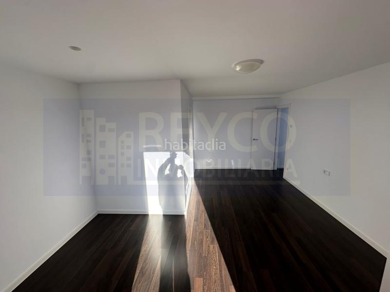 Foto 743334fe-18f4-42b1-bcb2-d8e654c6e77d. Apartamento ático en r1 en Lardero Foto 743334fe-18f4-42b1-bcb2-d8e654c6e77d. Apartamento ático en r1 en Lardero