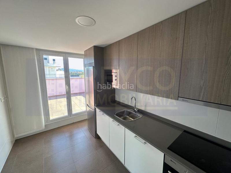 Foto 8cef06f3-2071-427b-acd4-0902bc118dd5. Apartamento ático en r1 en Lardero Foto 8cef06f3-2071-427b-acd4-0902bc118dd5. Apartamento ático en r1 en Lardero