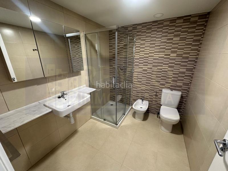 Foto f33d1aae-746a-4acc-bfac-02eed966d17e. Apartamento ático en r1 en Lardero Foto f33d1aae-746a-4acc-bfac-02eed966d17e. Apartamento ático en r1 en Lardero