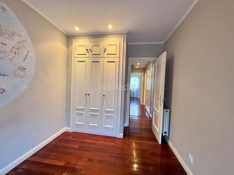 Foto 4ee8d4b7-0a94-41ea-8c4a-3bfd1e0c84d5. Maison jumelée avec chauffage parking dans Urduliz Foto 4ee8d4b7-0a94-41ea-8c4a-3bfd1e0c84d5. Maison jumelée avec chauffage parking dans Urduliz