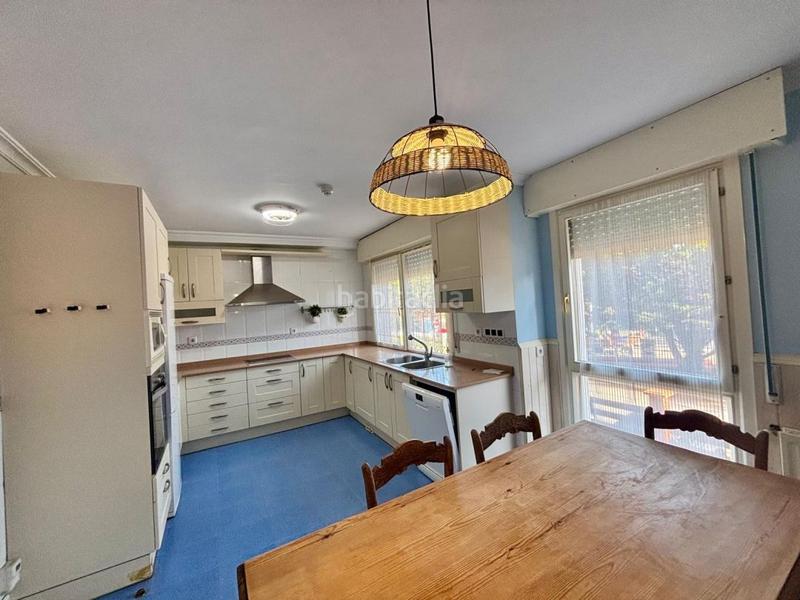 Foto d68196f0-76ba-4363-bccc-a117e93b9f14. Maison jumelée avec chauffage parking dans Urduliz Foto d68196f0-76ba-4363-bccc-a117e93b9f14. Maison jumelée avec chauffage parking dans Urduliz