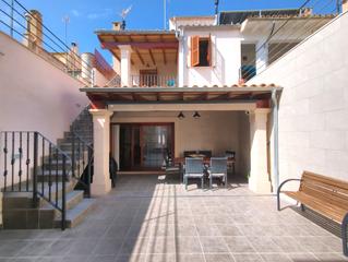 Rent Towny house in Llucmajor Interior. Encantadora casa de pueblo en el corazón de llucmajor con garaje Rent Towny house in Llucmajor Interior. Encantadora casa de pueblo en el corazón de llucmajor con garaje