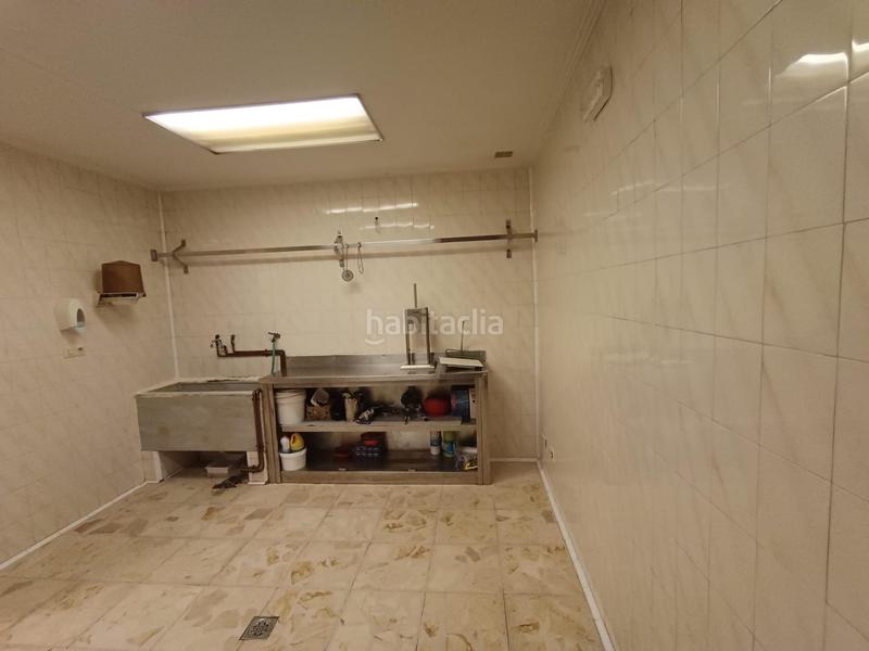 Foto b55bdfd3-91b2-4c0a-b74f-e9225f603fac. Alquiler local comercial alquiler de local preparado como carniceria en Zalla Foto b55bdfd3-91b2-4c0a-b74f-e9225f603fac. Alquiler local comercial alquiler de local preparado como carniceria en Zalla