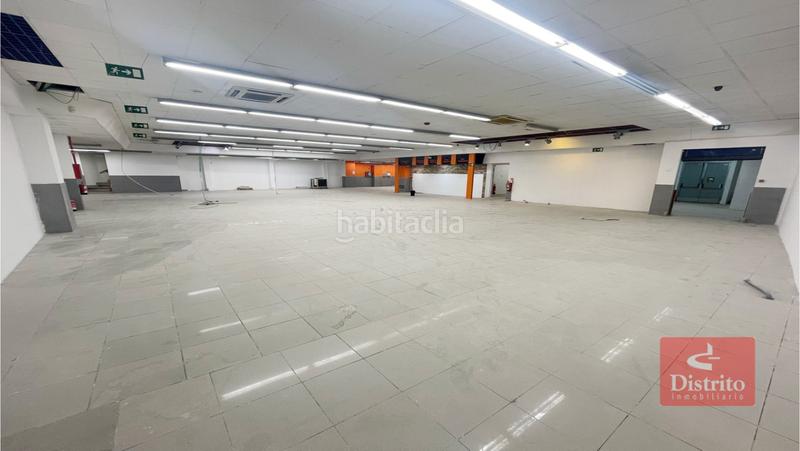 Foto 05e168ac-2e41-45a6-8821-a532a0afba9b. Alquiler local comercial en Santander - guevara 14 local de 670 metros en alquiler en calle guevara en Santander Foto 05e168ac-2e41-45a6-8821-a532a0afba9b. Alquiler local comercial en Santander - guevara 14 local de 670 metros en alquiler en calle guevara en Santander