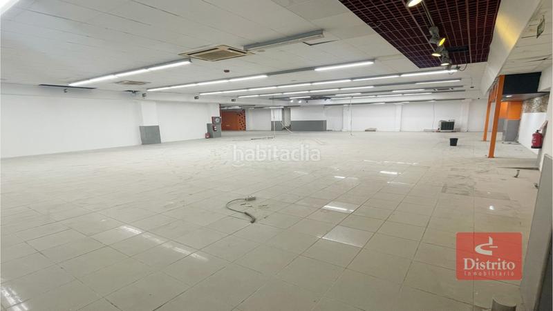 Foto 2c35a34f-52dc-4ea5-8365-0fa98d84e162. Alquiler local comercial en Santander - guevara 14 local de 670 metros en alquiler en calle guevara en Santander Foto 2c35a34f-52dc-4ea5-8365-0fa98d84e162. Alquiler local comercial en Santander - guevara 14 local de 670 metros en alquiler en calle guevara en Santander