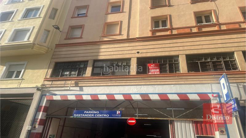 Foto b3475e5b-503c-4467-8552-48832cfcf22d. Alquiler local comercial en Santander - guevara 14 local de 670 metros en alquiler en calle guevara en Santander Foto b3475e5b-503c-4467-8552-48832cfcf22d. Alquiler local comercial en Santander - guevara 14 local de 670 metros en alquiler en calle guevara en Santander