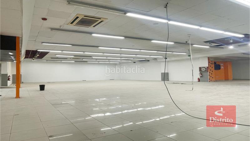 Foto fd3d37e7-f8fb-48a2-a19f-b5ec6f35b6d9. Alquiler local comercial en Santander - guevara 14 local de 670 metros en alquiler en calle guevara en Santander Foto fd3d37e7-f8fb-48a2-a19f-b5ec6f35b6d9. Alquiler local comercial en Santander - guevara 14 local de 670 metros en alquiler en calle guevara en Santander