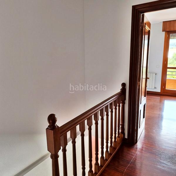 Foto 4b8869ed-26d9-4f5b-b1be-3a98c548f0af. Lloguer pis amb calefacció aparcament a Voto Foto 4b8869ed-26d9-4f5b-b1be-3a98c548f0af. Lloguer pis amb calefacció aparcament a Voto