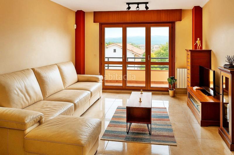 Foto 53aa43c8-2721-454d-9ea8-4665426416e6. Lloguer pis amb calefacció aparcament a Voto Foto 53aa43c8-2721-454d-9ea8-4665426416e6. Lloguer pis amb calefacció aparcament a Voto