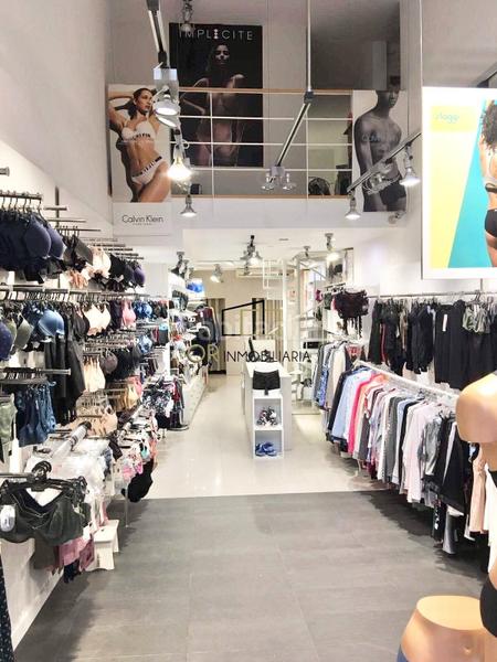 Foto 32a939a3-a6ac-4d9f-98bb-0a493d479807. Local comercial a Centre Vila Vilafranca del Penedès Foto 32a939a3-a6ac-4d9f-98bb-0a493d479807. Local comercial a Centre Vila Vilafranca del Penedès