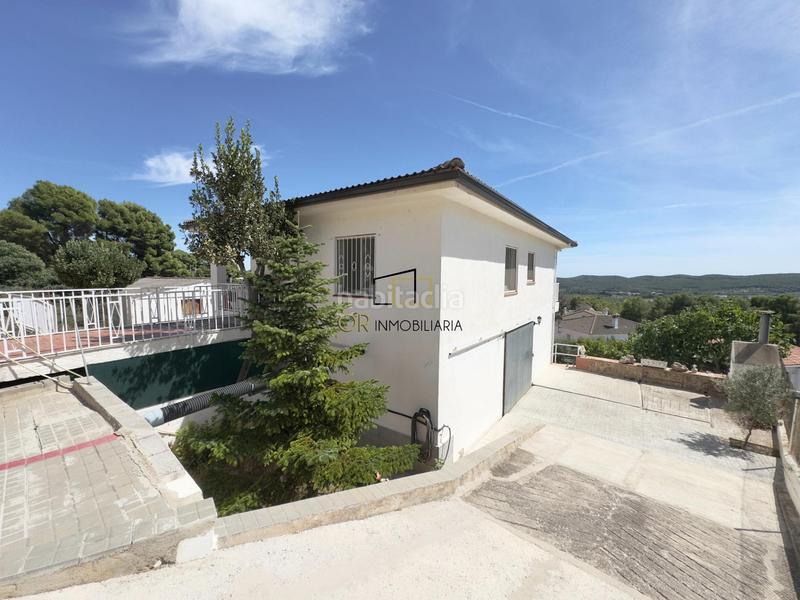 Foto ac8415db-f0cb-447b-afac-d26a34dc9801. Casa amb aparcament a Torrelles de Foix Foto ac8415db-f0cb-447b-afac-d26a34dc9801. Casa amb aparcament a Torrelles de Foix