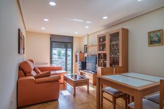 Pis  Cl tenderina 133. 127969 piso exterior con garaje y trastero, en la tenderina  ovi Pis  Cl tenderina 133. 127969 piso exterior con garaje y trastero, en la tenderina  ovi