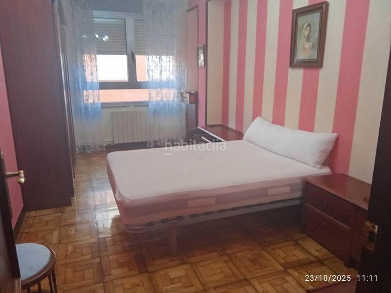 Foto 8feb13b1-4c60-4ebe-aed2-07c65d2902e3. Location appartement avec chauffage dans El Parque - Zapatón Torrelavega Foto 8feb13b1-4c60-4ebe-aed2-07c65d2902e3. Location appartement avec chauffage dans El Parque - Zapatón Torrelavega