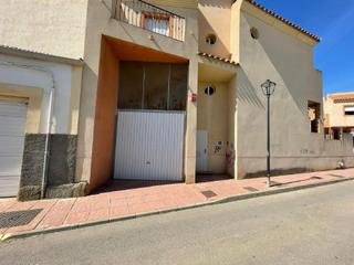 Aparcament cotxe a Vera Ciudad. Cl amigos del pais 1 vera almeria Aparcament cotxe a Vera Ciudad. Cl amigos del pais 1 vera almeria
