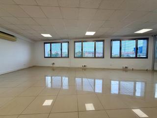 Miete Büro in Igollo. Bonita oficina lista para funcionar en centro empresarial Miete Büro in Igollo. Bonita oficina lista para funcionar en centro empresarial