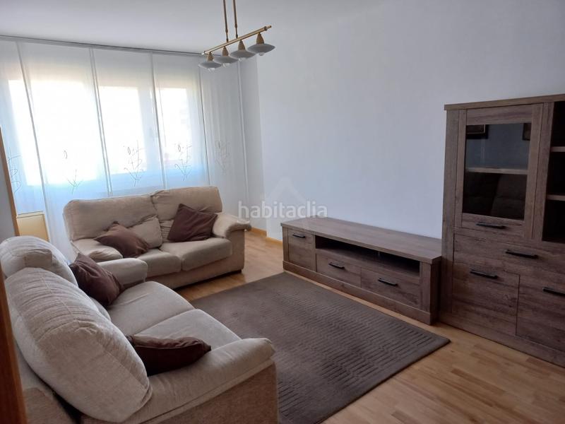 Foto f1d0a1cb-21ef-4dcd-a9d2-b471a12b24bd. Appartement avec chauffage parking dans Lardero Foto f1d0a1cb-21ef-4dcd-a9d2-b471a12b24bd. Appartement avec chauffage parking dans Lardero