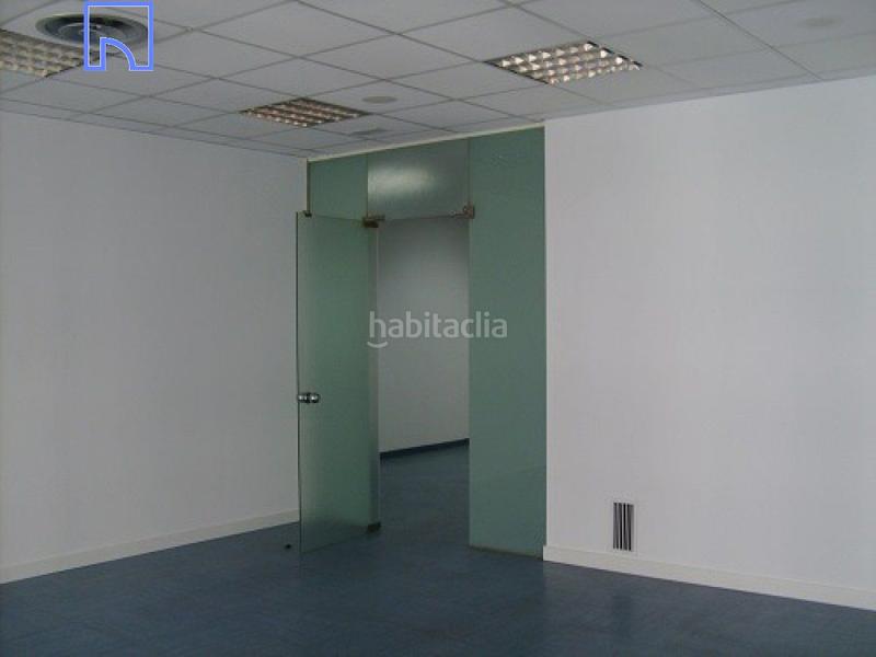 Foto a558817e-6b41-40ce-8eab-a33e1ca882c6. Oficina amb calefacció a Casco Antiguo Logroño Foto a558817e-6b41-40ce-8eab-a33e1ca882c6. Oficina amb calefacció a Casco Antiguo Logroño