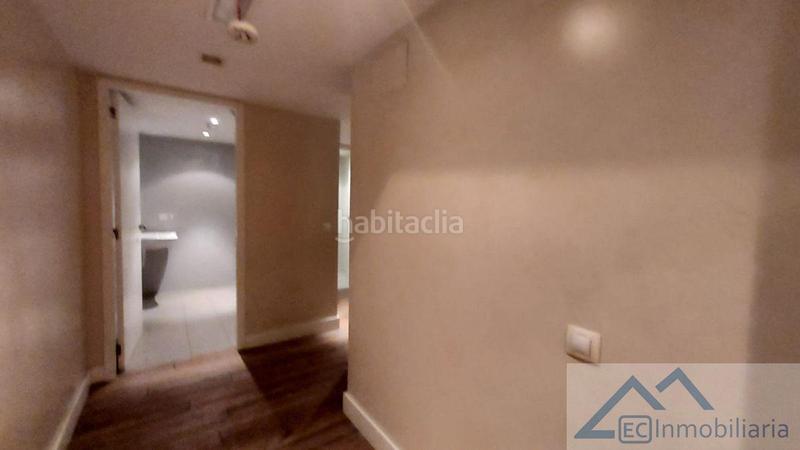 Foto 03add228-ec4a-45fb-8452-45a6aa5e3a73. Lloguer local comercial a Centro - Ayuntamiento Santander Foto 03add228-ec4a-45fb-8452-45a6aa5e3a73. Lloguer local comercial a Centro - Ayuntamiento Santander