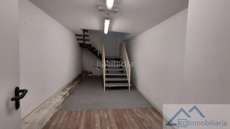 Foto 2d7eaf6c-66d2-4996-8feb-36dcb3cc4204. Lloguer local comercial a Centro - Ayuntamiento Santander Foto 2d7eaf6c-66d2-4996-8feb-36dcb3cc4204. Lloguer local comercial a Centro - Ayuntamiento Santander