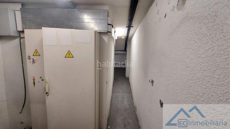 Foto 666eb5a9-5256-45a6-9228-3bc79cef23a2. Lloguer local comercial a Centro - Ayuntamiento Santander Foto 666eb5a9-5256-45a6-9228-3bc79cef23a2. Lloguer local comercial a Centro - Ayuntamiento Santander