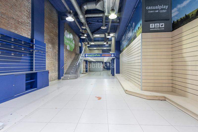 Foto 2f09eac7-7d77-421d-b3a3-5c9b6916abc6. Lloguer local comercial a Sants Barcelona Foto 2f09eac7-7d77-421d-b3a3-5c9b6916abc6. Lloguer local comercial a Sants Barcelona