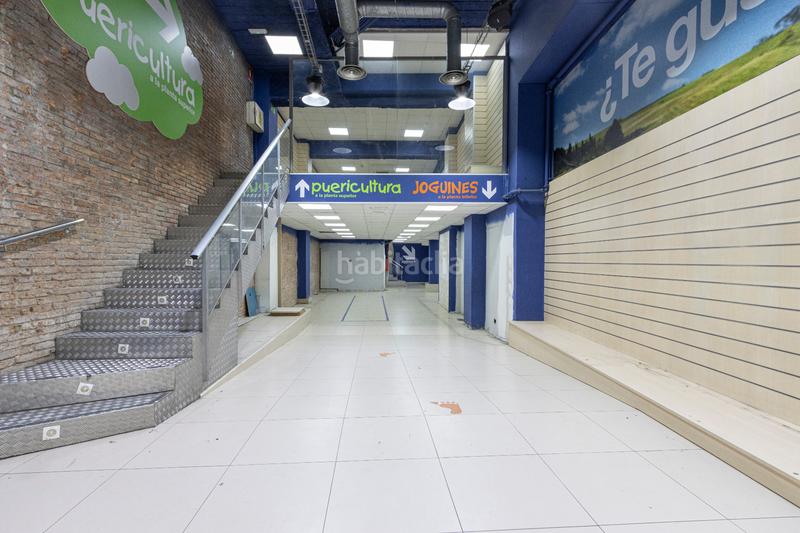 Foto aa479926-8c6b-4b9d-b48b-3a9801ba5b6e. Lloguer local comercial a Sants Barcelona Foto aa479926-8c6b-4b9d-b48b-3a9801ba5b6e. Lloguer local comercial a Sants Barcelona