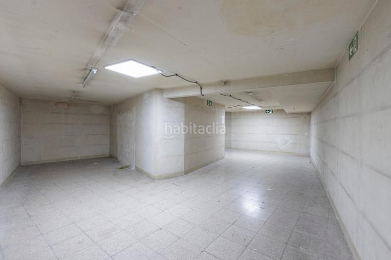 Foto cddde965-576e-4ef2-aff7-9dfba3912cd2. Lloguer local comercial a Sants Barcelona Foto cddde965-576e-4ef2-aff7-9dfba3912cd2. Lloguer local comercial a Sants Barcelona