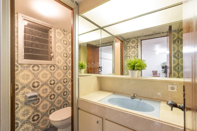 Foto de83a0f5-18d0-45c9-82e2-2b10d86f38ba. Oficina  despacho en sarriá pedralbes () en Barcelona Foto de83a0f5-18d0-45c9-82e2-2b10d86f38ba. Oficina  despacho en sarriá pedralbes () en Barcelona