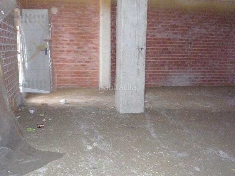 Foto c52b66de-a119-4e56-a1f1-32b9b54b255b. Alquiler local comercial en calle francisco tomás y valiente 9a en Santander Foto c52b66de-a119-4e56-a1f1-32b9b54b255b. Alquiler local comercial en calle francisco tomás y valiente 9a en Santander