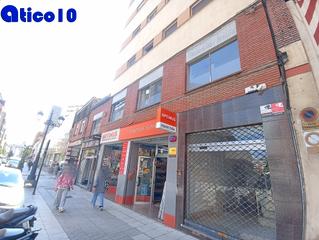 Local commercial à Calle bermúdez de castro 23. 487 m2 / portal independiente / oficinas / almacen Local commercial à Calle bermúdez de castro 23. 487 m2 / portal independiente / oficinas / almacen
