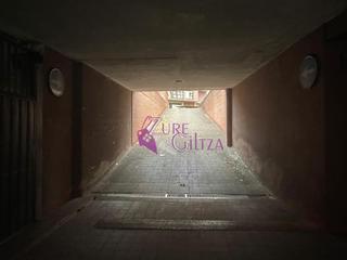 Parking voiture à Durango. Oportunidad única en durango! garaje de 9 m en la calle alluitz, Parking voiture à Durango. Oportunidad única en durango! garaje de 9 m en la calle alluitz,
