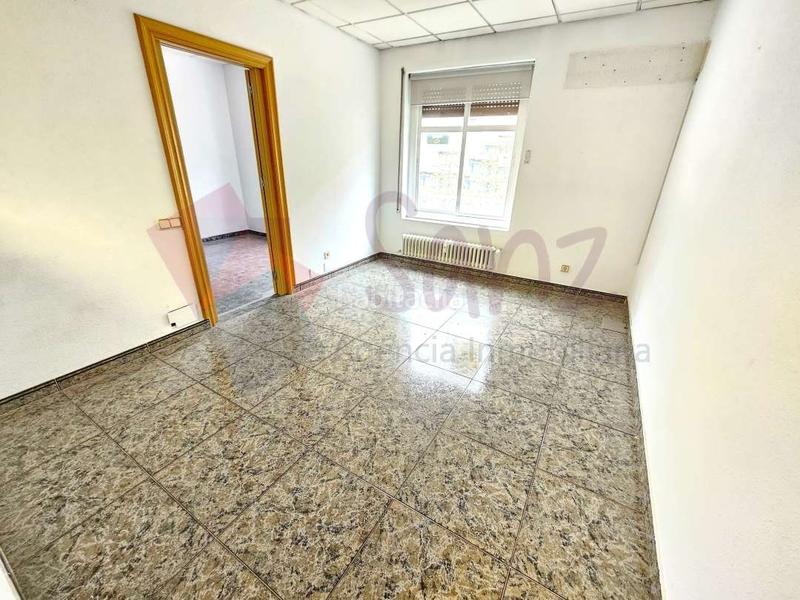 Foto 3050303d-f920-4a86-893f-0ff23c92bfef. Etagenwohnung mit heizung parking in Gran Via Logroño Foto 3050303d-f920-4a86-893f-0ff23c92bfef. Etagenwohnung mit heizung parking in Gran Via Logroño