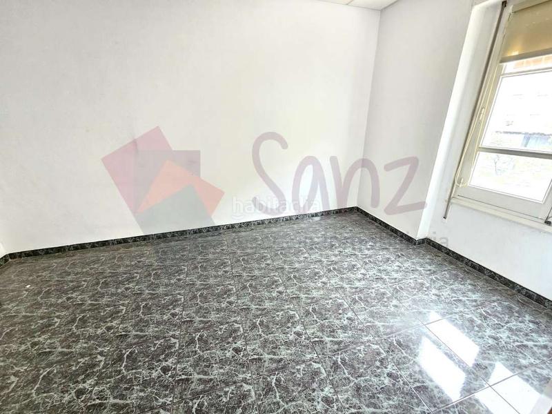 Foto fc23bdbc-389e-421e-bdad-d9d3ad2764ad. Etagenwohnung mit heizung parking in Gran Via Logroño Foto fc23bdbc-389e-421e-bdad-d9d3ad2764ad. Etagenwohnung mit heizung parking in Gran Via Logroño