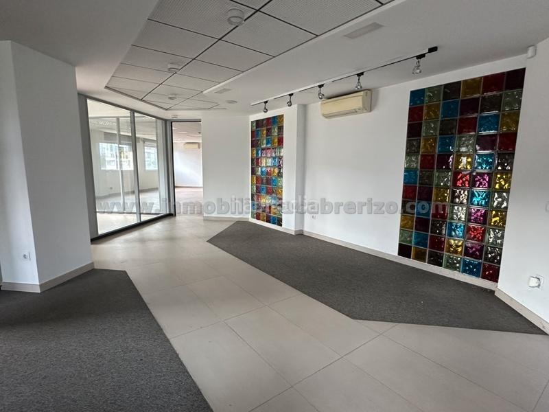 Foto 28ccdc65-1284-4253-b049-797f3367b7af. Office space in calle río lomo 2 in Los Lirios Logroño Foto 28ccdc65-1284-4253-b049-797f3367b7af. Office space in calle río lomo 2 in Los Lirios Logroño